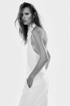 TOP HALTER SATINADO - ZARA - Abril Intimate