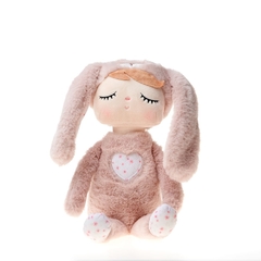 BONECA ANGELA PLUSH ANA COELHA ROSA 33CM METOO