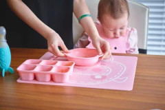 TIGELA COM SUCÇÃO GIRAFA LOLA MARCUS & MARCUS - AD baby | Roupas e Acessórios nacionais e importados