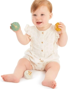 03 Bolas musicais Sophie la girafe - AUDICAO - AD baby | Roupas e Acessórios nacionais e importados