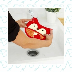 BABADOR DE SILICONE CATA MIGALHAS ZOO SKIP HOP - comprar online