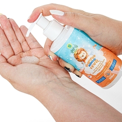 SHAMPOO INFANTIL 100% NATURAL COM OLEOS ESSENCIAIS DE LAVANDA E LARANJA DOCE E PANTENOL VERDI NATURAL na internet