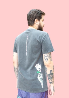 Camiseta Flor Que se Cheire - Caustica
