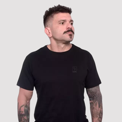 Camiseta Logo Bolinha Basica - comprar online