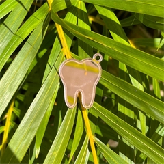 Imagem do Pingente Dentinho em Acrílico (unidade) Kinhas Atelier
