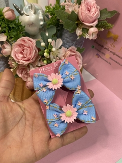 Parzinho jeans flor