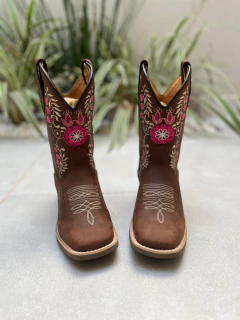 BOTA TEXANA BORDADO FLORES ROSA E BEGE COURO MARROM - comprar online