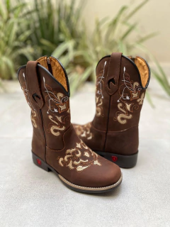 BOTA TEXANA INFANTIL BORDADO DOURADO COURO MARROM