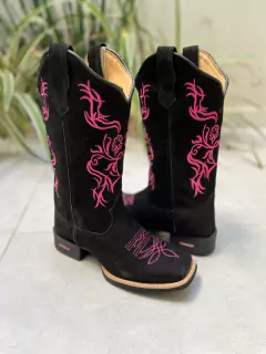 BOTA TEXANA BORDADO FLORES ROSA COURO NOBUCK PRETO