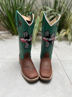 BOTA TEXANA BORDADO EKIP ROZETA COURO VERDE CLARO E MARROM SOLADO COURO - comprar online
