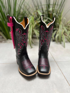 KIT TEXANA BORDADO ROSA E BRANCO COURO PRETO + BAINHA ROSA + FACA - comprar online