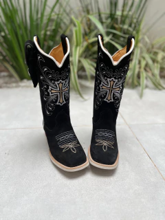 KIT TEXANA BORDADO CRUZ BRANCA E DOURADA COURO NOBUCK PRETO + BAINHA + CANIVETE - comprar online