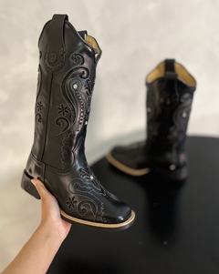 BOTA TEXANA LASER TRIBAL GLITTER PRETO COM STRASS COURO PRETO na internet