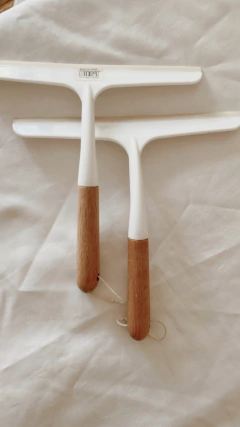 Limpiavidrios mango de bambú en internet