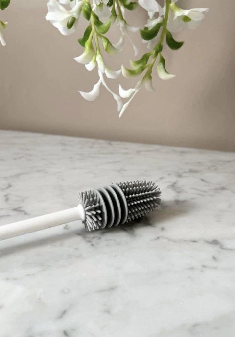 Cepillo limpia botella