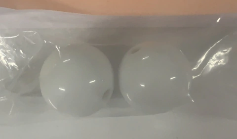 BOLA ACRÍLICA COM PASSANTE BRANCO 2 UNIDADES BL02