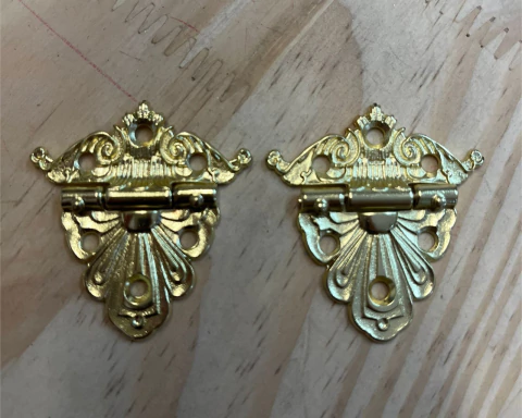 KIT C/2 DOBRADIÇAS DOURADO - PM1880