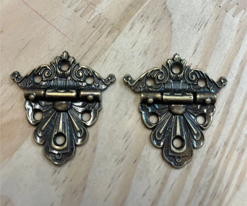 KIT C/2 DOBRADIÇAS OURO VELHO - PM1880