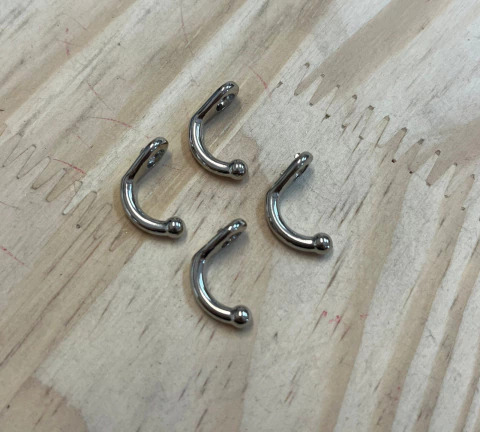 KIT c/4 MINI GANCHOS PRATA - PM1295