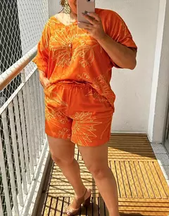 Conjunto de Blusa e Shorts, Blusa Ampla -Conjunto Ester na internet