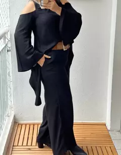 Conjunto de Blusa Pantalona e Cinto couro Ecológico