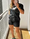 Blusa manga curta, Frente couro vegetal e costas tecido malha com Elastano- Blusa Ana