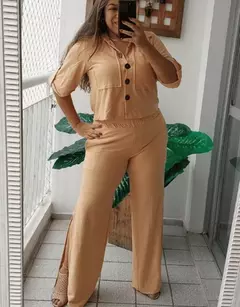 Conjunto de Calça Pantalona e Blusa manga Curta