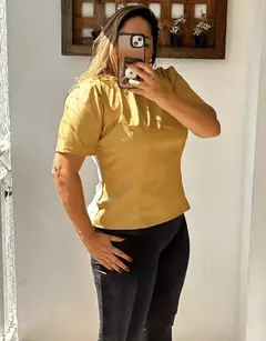 Imagem do Blusa manga curta, Frente couro vegetal e costas tecido malha com Elastano- Blusa Ana