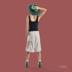 Frata Linen en internet