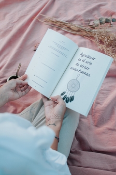 Cuaderno de Gratitud Tomo Celeste - comprar online