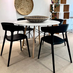 Mesa Comedor Eames Blanca 120cm + 4 Silla Sonrisa Negra