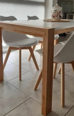Silla Tulip Blanca Pata Madera Recta - comprar online