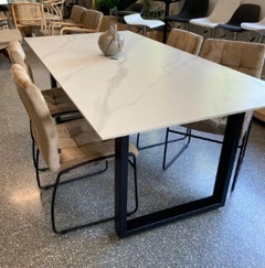 Mesa Comedor Thor Neolith y Hierro Negro en internet