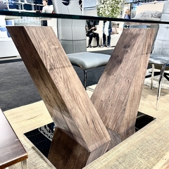 Mesa Comedor Vidrio Base V Madera Oscura en internet