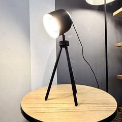 Lámpara de Mesa Tripode Vito - tienda online