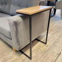 Mesa De Arrime Lateral Nils - Muebles de diseño | Gift Collection