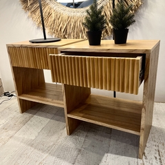 Mesa De Luz Eros Madera - comprar online