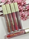 BATOM LÍQUIDO SMOOTH BLUR SILK SKIN RUBY ROSE G1