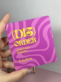 PALETA DE SOMBRAS DISORDER RUBY ROSE na internet