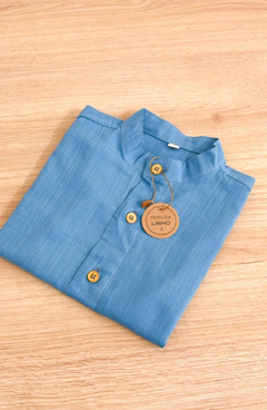 Camisa gola padre azul linho