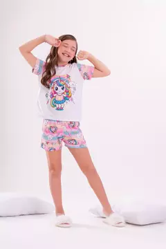 Pijama Manga Curta Unicórnio Colorido na internet