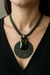 COLAR CORDA E RESINA - comprar online