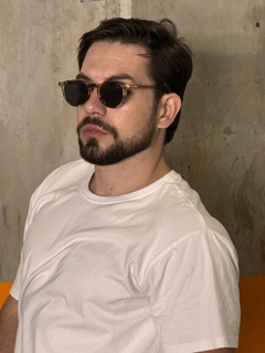Óculos Dani na internet