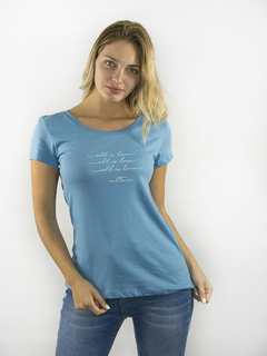 REMERA CLASICA ESTAMPADA
