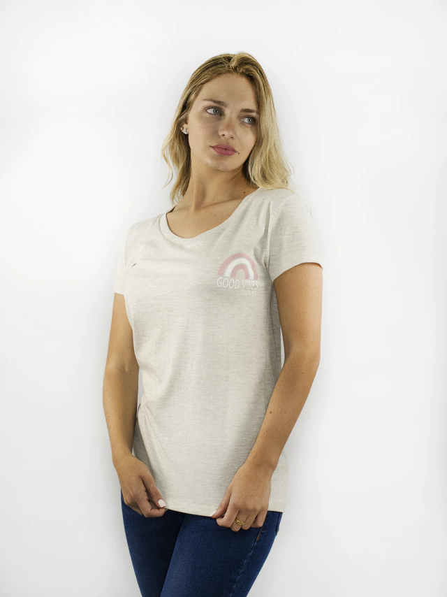 Remera estampa chica