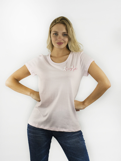 REMERA CLASICA ESTAMPADA