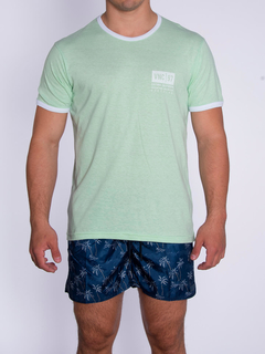 REMERA RETRO C/ESTAMPA