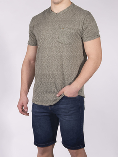 REMERA SLIM FIT RUEDO - comprar online