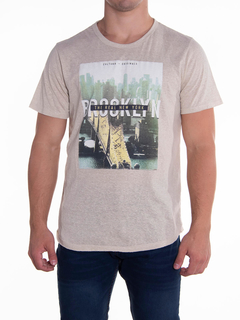 REMERA SNOW R/CURVO