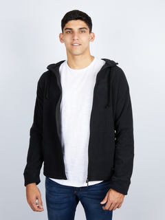CAMPERA POLAR CON CAPUCHA - comprar online